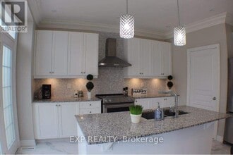 99 Kincardine St in Vaughan, ON - Building Photo - Building Photo