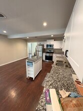 9950 Oakland Rd in San Antonio, TX - Building Photo - Building Photo