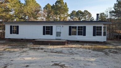 475 Nicole Dr in Sanford, NC - Building Photo - Building Photo