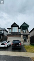 295 Chokecherry Cres in Waterloo, ON - Building Photo