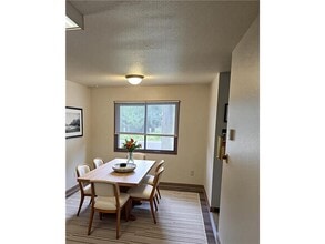 524 N Grant St in Blue Earth, MN - Foto de edificio - Building Photo