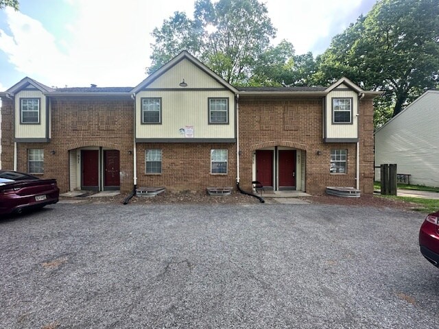 937 Hidden Acres Ct in Columbus, OH - Building Photo