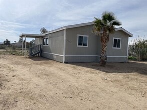 4453 Maia Way in Ridgecrest, CA - Building Photo - Building Photo
