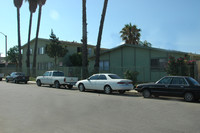 22869-22877 Adrienne Ave in Moreno Valley, CA - Foto de edificio - Building Photo