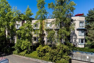 Alderbay Housing in Vancouver, BC - Building Photo