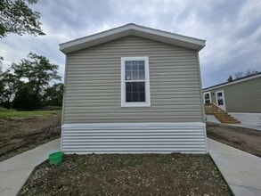 361 Brutus Dr in Lakeville, MN - Building Photo - Building Photo