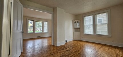 214 S Church St in Princeton, IL - Building Photo - Building Photo