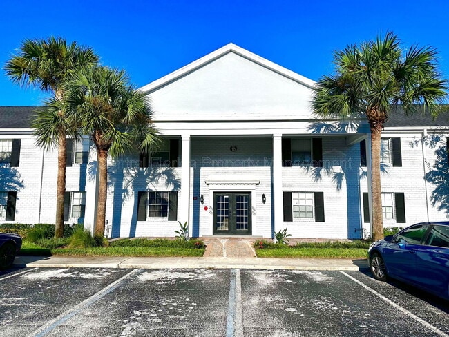 property at 225 Lewfield Cir