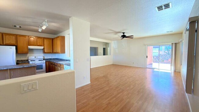 10252 E Wasp Spring Dr in Tucson, AZ - Building Photo - Building Photo