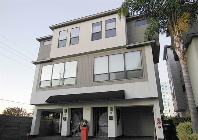 property at 2301 Camden Dr