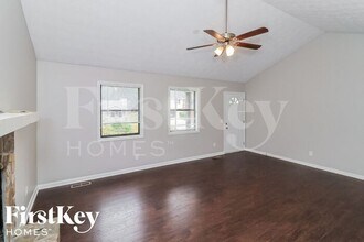 1190 Lightfoot Dr in Canton, GA - Building Photo - Building Photo