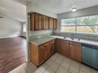 16343 Maplemont Dr photo'