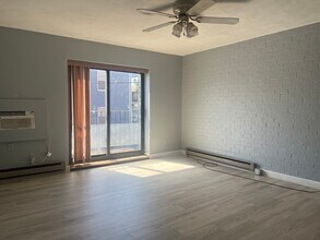 222 Winthrop Shore Dr in Winthrop, MA - Building Photo - Building Photo