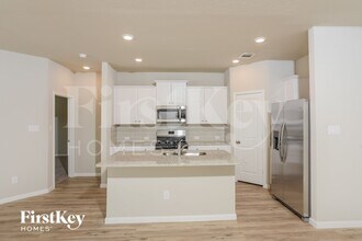 31773 Untrodden Way in Bulverde, TX - Building Photo - Building Photo