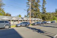 Woodbrook Apartments in Lakewood, WA - Building Photo - Building Photo