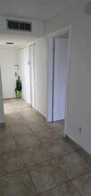 14311 N Kendall Dr in Miami, FL - Building Photo - Building Photo