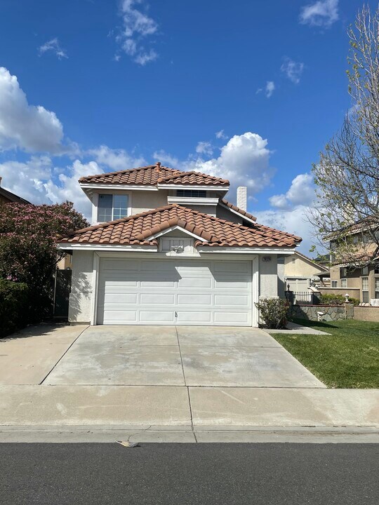 28328 Inspiration Lake Dr in Menifee, CA - Building Photo