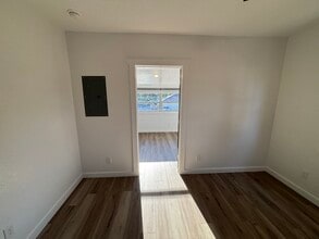 150 S Nekoma Ave, Unit D in Lake Alfred, FL - Building Photo - Building Photo