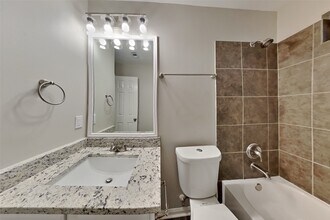 3906 Falvel Shadow Creek Dr in Spring, TX - Building Photo - Building Photo