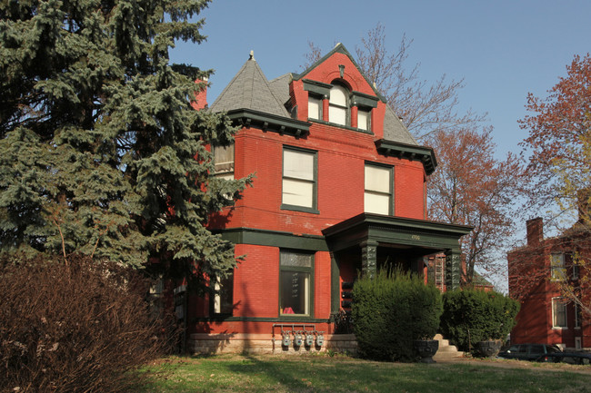 1700 S 3rd St in Louisville, KY - Building Photo - Building Photo