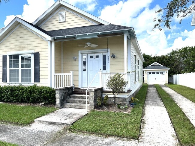 3321 Columbia Square Way in Fort Pierce, FL - Building Photo - Building Photo