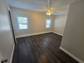 504 Quincy St in Fall River, MA - Building Photo - Building Photo