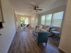 400 Kahoma Village Loop in Lahaina, HI - Building Photo - Building Photo