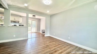 593 Mount Anne Dr in Waterloo, ON - Building Photo - Building Photo