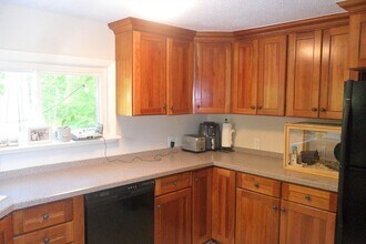 141 Myrtle St in Ashland, MA - Building Photo - Building Photo