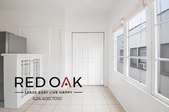 366 N Gardner St in Los Angeles, CA - Building Photo - Building Photo