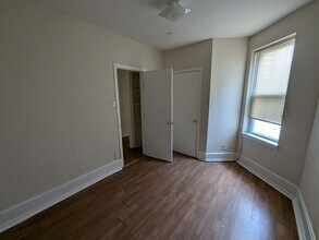 5735 Chestnut St in Philadelphia, PA - Building Photo - Building Photo