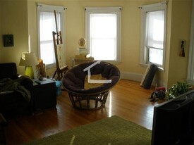 26 Aldie St, Unit 1 in Boston, MA - Building Photo