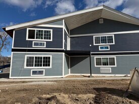 1890 Broad St in Providence, RI - Building Photo