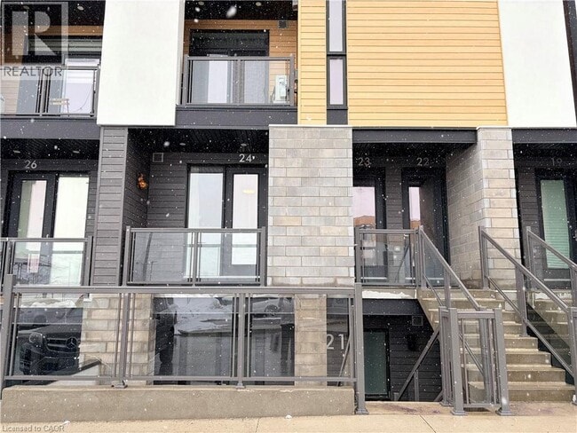 property at 142 Foamflower Pl