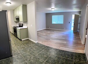 331 Crawford St in Lakeport, CA - Building Photo - Building Photo