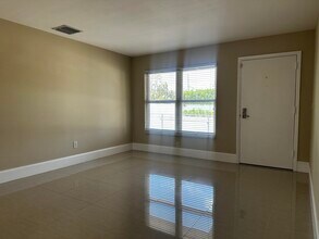 3500 Lake Ave in West Palm Beach, FL - Building Photo - Building Photo