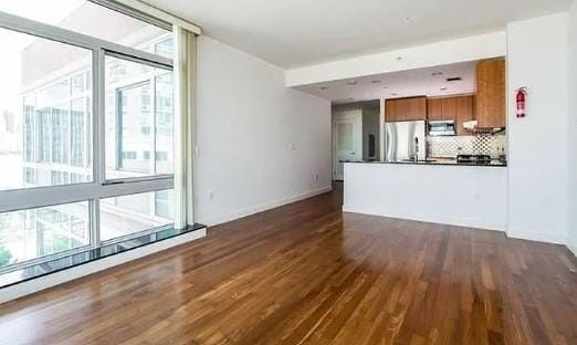 property at 25 Hudson St