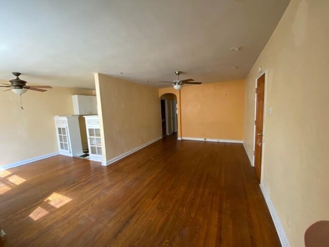 property at 6143 Old York Rd