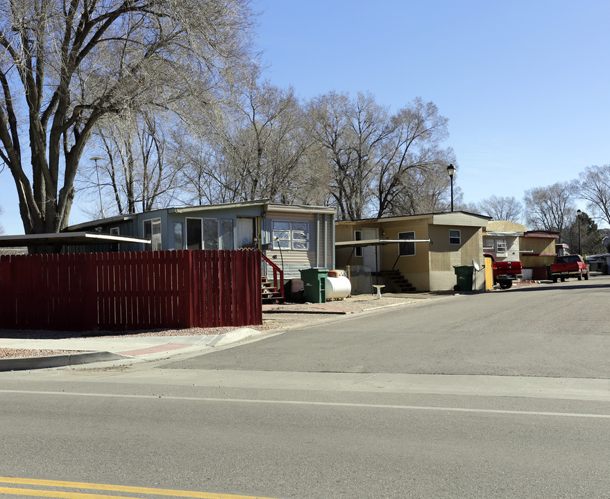 Highland Mobile Home Park in Colorado Springs, CO - Building Photo