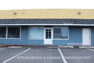 1800 SE Hwy 101 in Lincoln City, OR - Building Photo - Building Photo