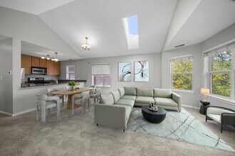 649 W Elm St in Chicago, IL - Building Photo - Building Photo