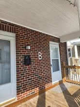 1772 Ferndale Ave, Unit #2 in Roslyn, PA - Foto de edificio - Building Photo