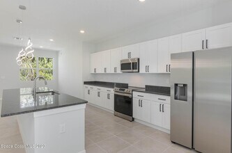 1808 Pirate Ave SE in Palm Bay, FL - Building Photo - Building Photo