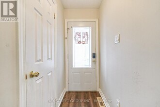 105 Patrice Crescent in Vaughan, ON - Building Photo - Building Photo