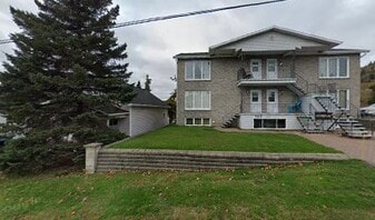 130-45e 45e Av in Edmundston, NB - Building Photo