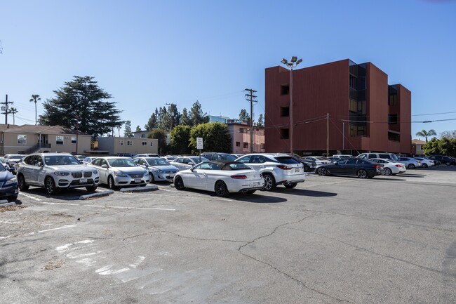 Screenland Lofts in Burbank, CA - Foto de edificio - Building Photo