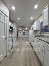 1549 N 23rd St in Lincoln, NE - Building Photo - Building Photo