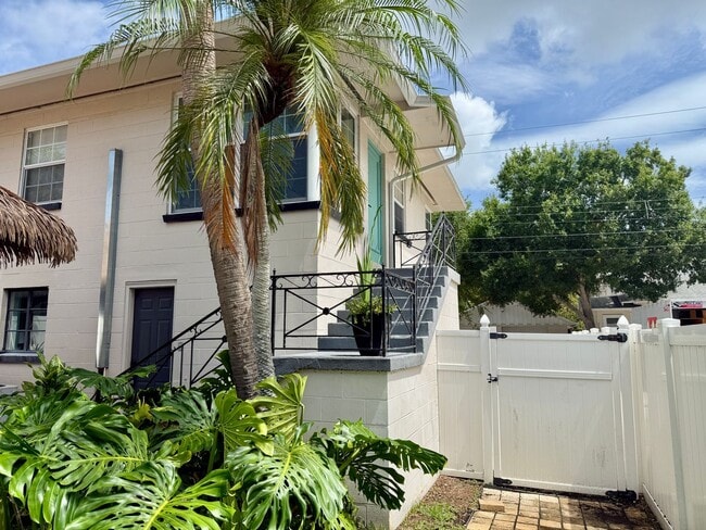 property at 175 28th Ave NE