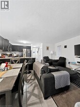 135 Hardcastle Dr in Cambridge, ON - Building Photo - Building Photo