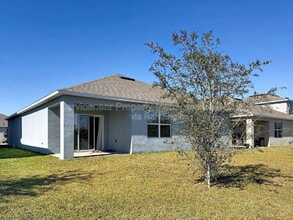 2775 Sunnyvale St in St. Cloud, FL - Building Photo - Building Photo